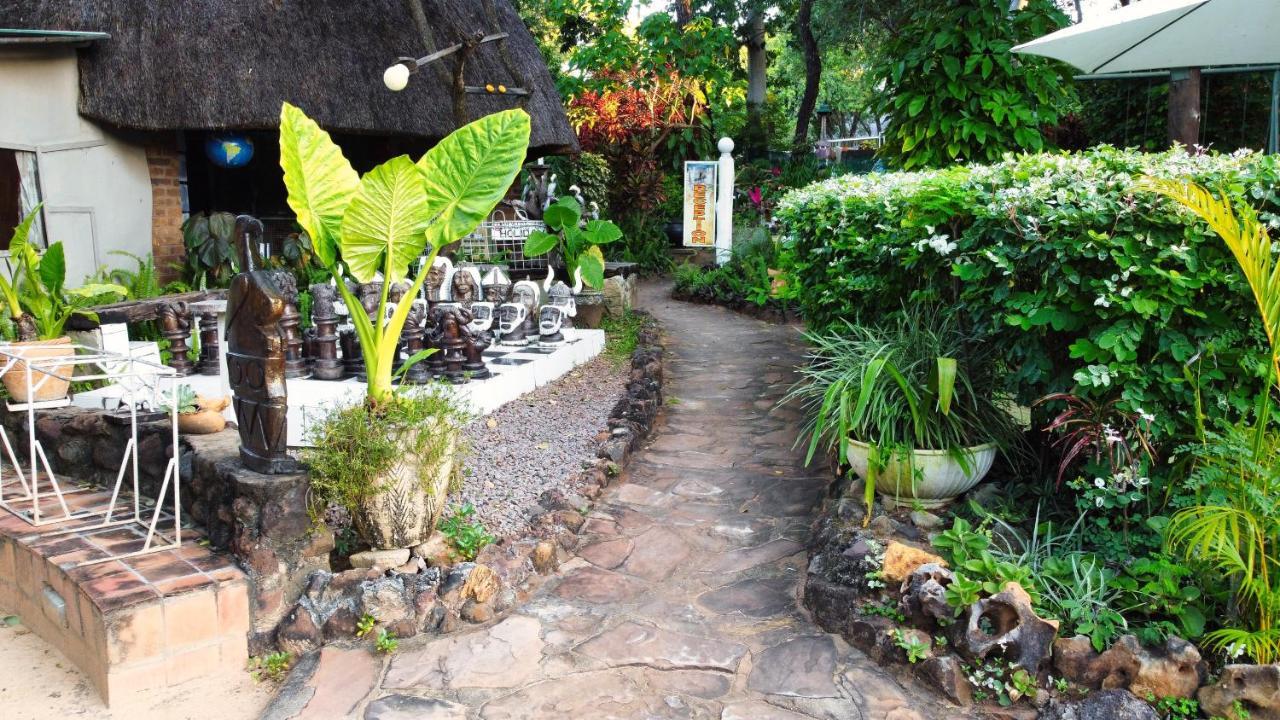 Victoria Falls Backpackers Lodge Exterior foto