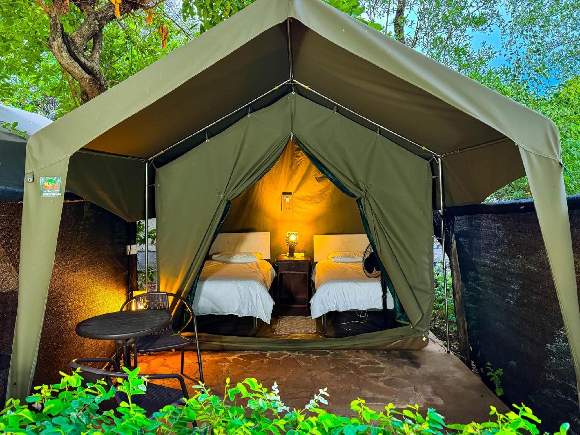 Victoria Falls Backpackers Lodge Exterior foto