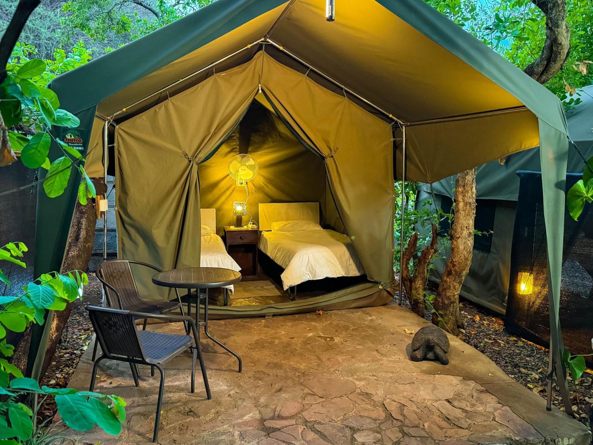 Victoria Falls Backpackers Lodge Exterior foto