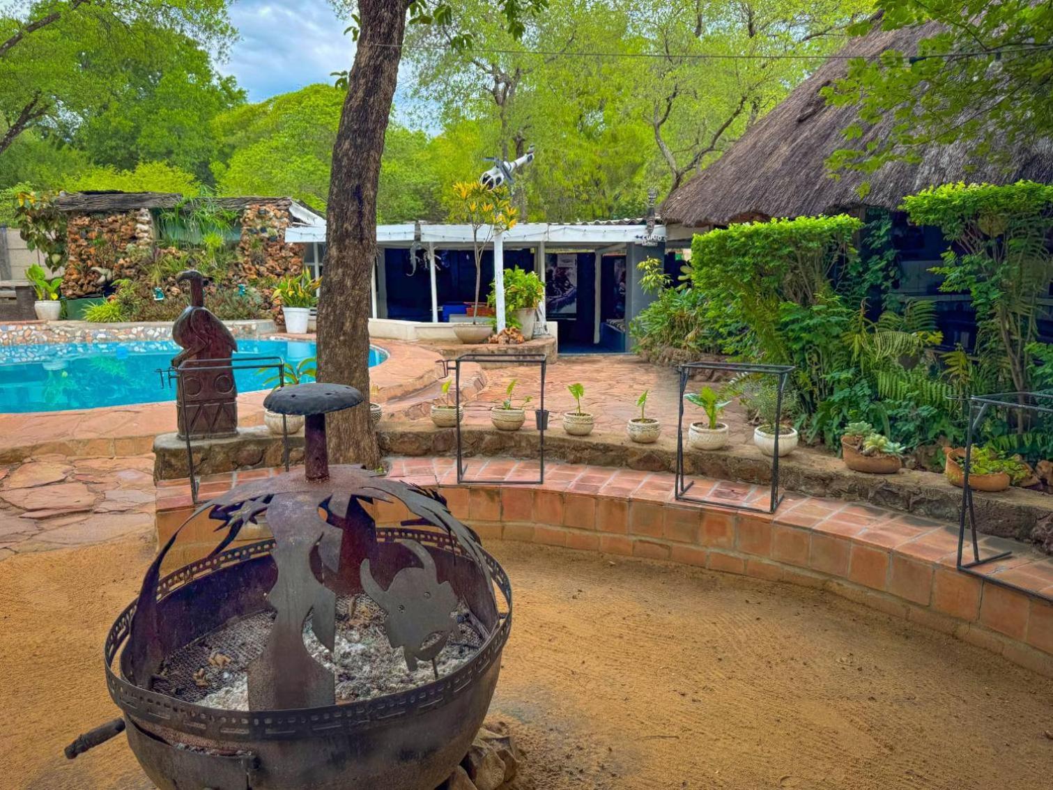 Victoria Falls Backpackers Lodge Exterior foto