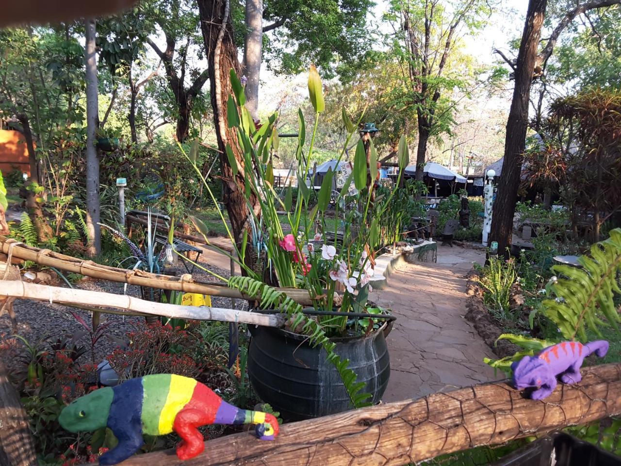 Victoria Falls Backpackers Lodge Exterior foto